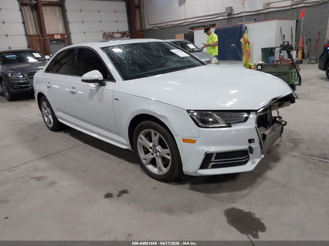 44901459 :رقم المزاد ، WAUDNAF43JA082740 vin ، 2018 Audi A4 2.0t Premium/2.0t Tech Premium مزاد بيع