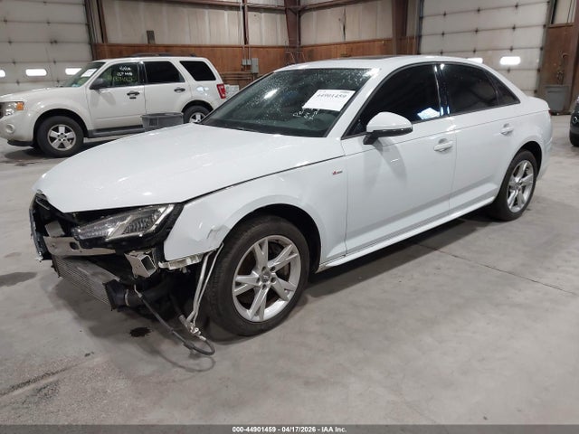 44901459 :رقم المزاد ، WAUDNAF43JA082740 vin ، 2018 Audi A4 2.0t Premium/2.0t Tech Premium مزاد بيع