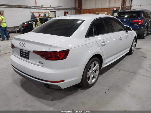44901459 :رقم المزاد ، WAUDNAF43JA082740 vin ، 2018 Audi A4 2.0t Premium/2.0t Tech Premium مزاد بيع