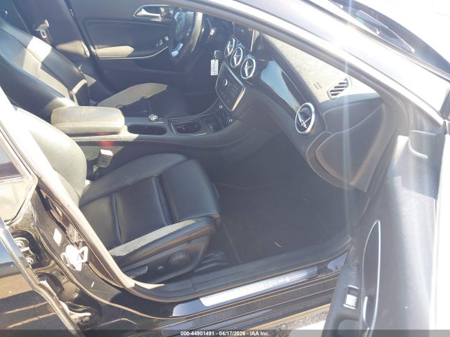 2016 MERCEDES-BENZ CLA 250 WDDSJ4EBXGN370642 Photo 4