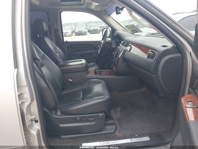 Продаж на аукціоні авто 2010 Chevrolet Tahoe Ltz, vin: 1GNUCCE03AR125940, номер лоту: 44901497