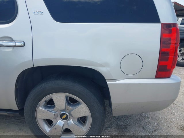 Продаж на аукціоні авто 2010 Chevrolet Tahoe Ltz, vin: 1GNUCCE03AR125940, номер лоту: 44901497