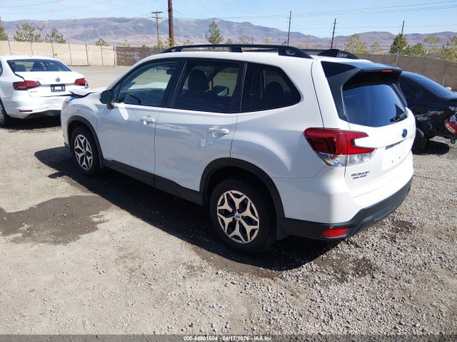 JF2SKADC3RH517869 Subaru Forester Premium