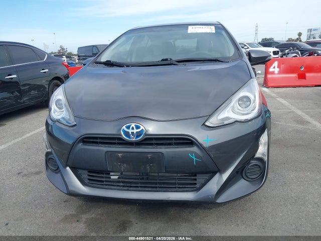Toyota Prius C One 2015 JTDKDTB32F1099199 Image 12