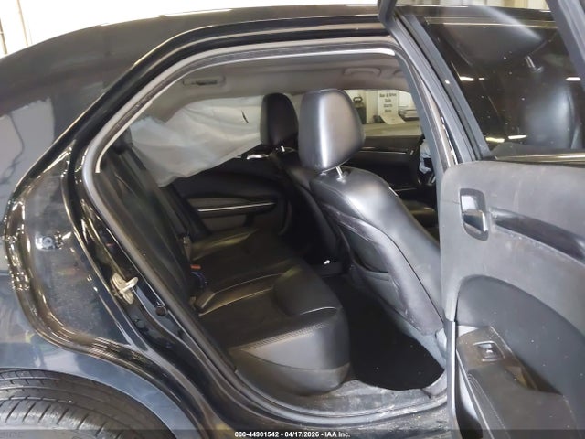 Продаж на аукціоні авто 2019 Chrysler 300 Touring L, vin: 2C3CCAAG3KH693882, номер лоту: 44901542