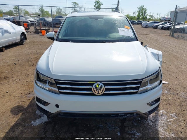 2020 Volkswagen Tiguan 2.0t Se/2.0t Se R-line Black/2.0t Sel მანქანა იყიდება აუქციონზე, vin: 3VV2B7AX9LM128389, აუქციონის ნომერი: 44901553