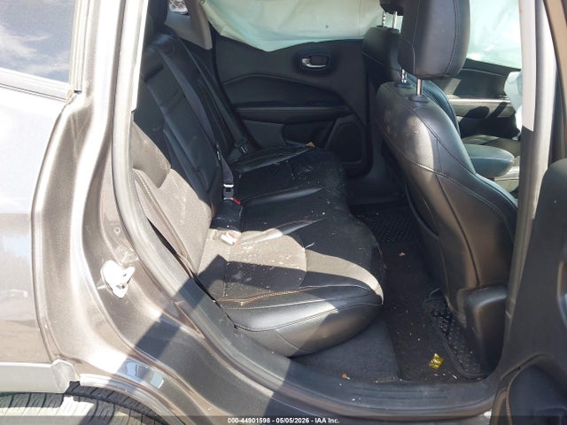 2019 Jeep Compass Latitude 4x4 მანქანა იყიდება აუქციონზე, vin: 3C4NJDBB1KT647229, აუქციონის ნომერი: 44901598