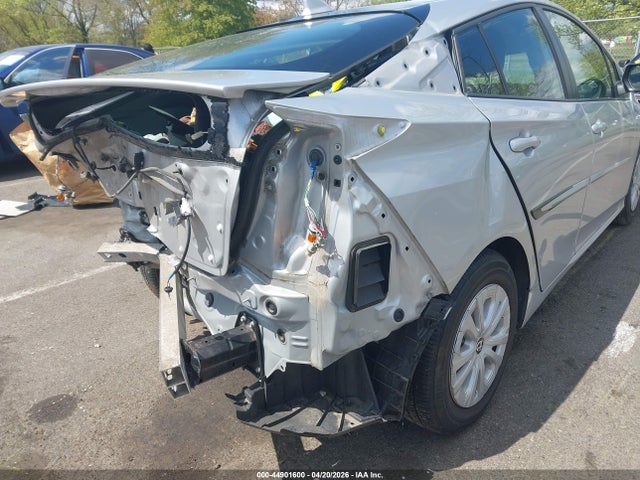 2021 Toyota Prius L Eco მანქანა იყიდება აუქციონზე, vin: JTDKAMFU6M3152831, აუქციონის ნომერი: 44901600