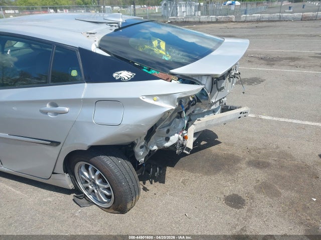 2021 Toyota Prius L Eco მანქანა იყიდება აუქციონზე, vin: JTDKAMFU6M3152831, აუქციონის ნომერი: 44901600