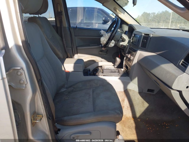 44901602 :رقم المزاد ، 1J4GS48K65C688933 vin ، 2005 Jeep Grand Cherokee Laredo مزاد بيع