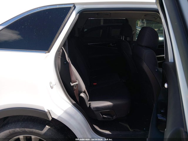 Продажа на аукционе авто 2017 Kia Sorento 2.4l Lx, vin: 5XYPGDA35HG267294, номер лота: 44901609