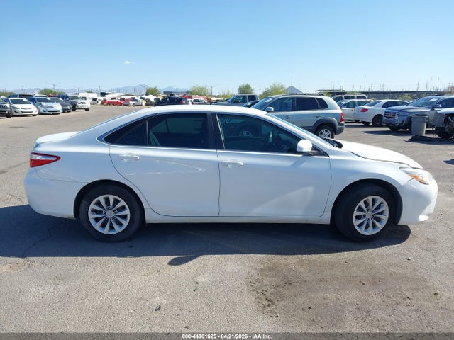 Toyota CAMRY LE 2016 4T4BF1FK0GR566430 Image 13
