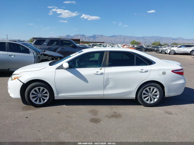 Toyota CAMRY LE 2016 4T4BF1FK0GR566430 Image 14
