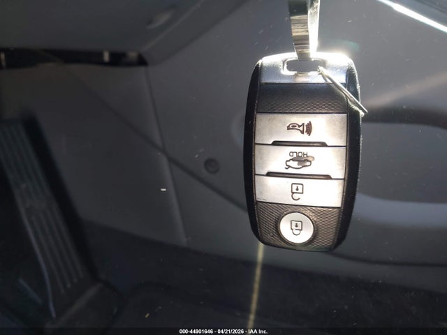 Aukcja sprzedaży 2017 Kia Forte Ex, vin: 3KPFL4A87HE121043, numer aukcji: 44901646