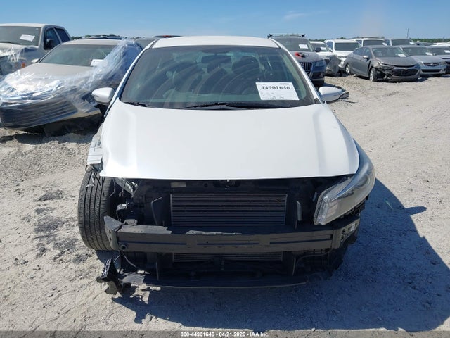 Aukcja sprzedaży 2017 Kia Forte Ex, vin: 3KPFL4A87HE121043, numer aukcji: 44901646