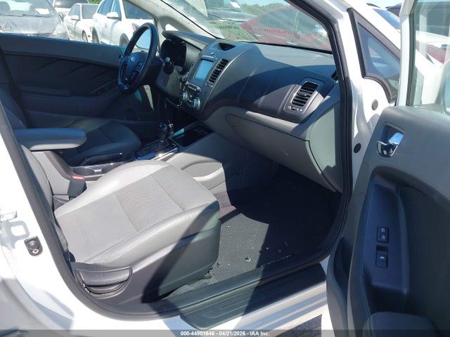 Aukcja sprzedaży 2017 Kia Forte Ex, vin: 3KPFL4A87HE121043, numer aukcji: 44901646