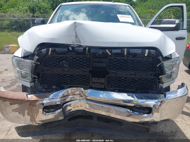 Продаж на аукціоні авто 2015 Ram 2500 Tradesman, vin: 3C6UR5CJ6FG570539, номер лоту: 44901651