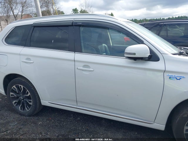 Продажа на аукционе авто 2018 Mitsubishi Outlander Phev Gt, vin: JA4J24A59JZ061323, номер лота: 44901653