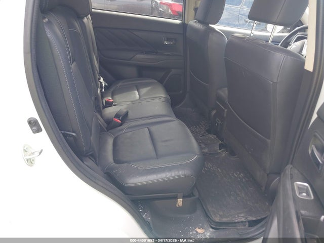 Продажа на аукционе авто 2018 Mitsubishi Outlander Phev Gt, vin: JA4J24A59JZ061323, номер лота: 44901653