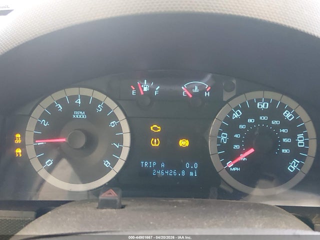 44901667 :رقم المزاد ، 1FMCU0E78BKB45135 vin ، 2011 Ford Escape Limited مزاد بيع
