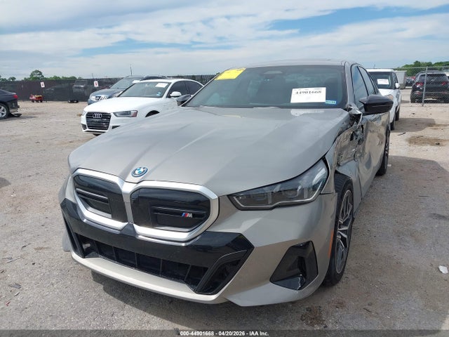 WBY43FK01RCR61872 BMW I5 M60