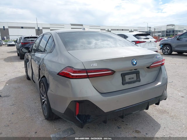 WBY43FK01RCR61872 BMW I5 M60