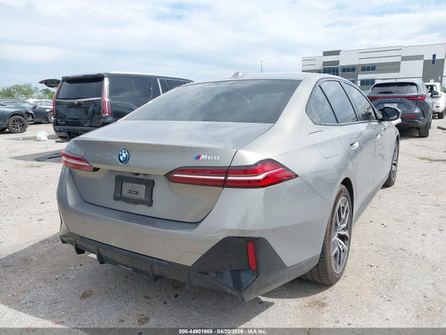 WBY43FK01RCR61872 BMW I5 M60