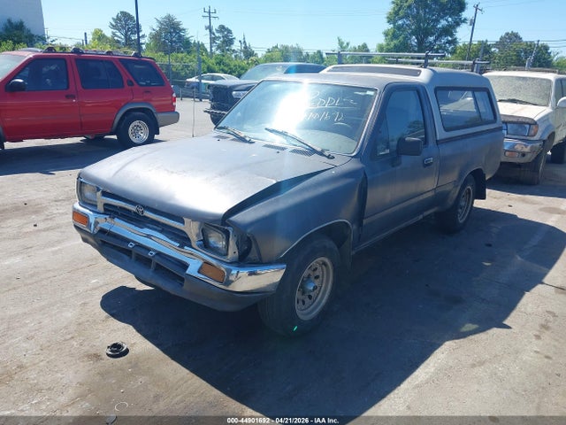 1992 Toyota Pickup 1/2 Ton Sht Wheelbase Dlx მანქანა იყიდება აუქციონზე, vin: JT4RN81P2N0104032, აუქციონის ნომერი: 44901692