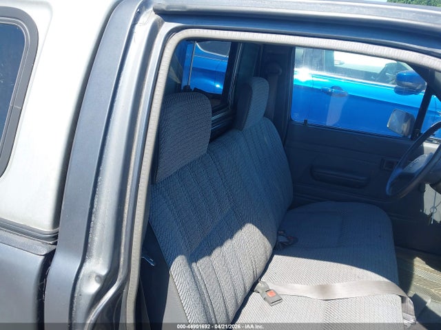 1992 Toyota Pickup 1/2 Ton Sht Wheelbase Dlx მანქანა იყიდება აუქციონზე, vin: JT4RN81P2N0104032, აუქციონის ნომერი: 44901692