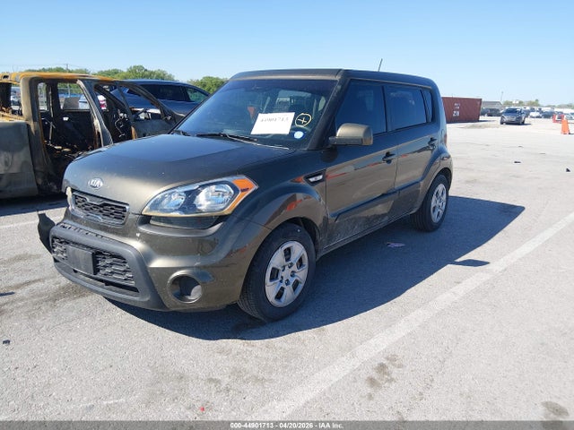 44901713 :رقم المزاد ، KNDJT2A52D7502166 vin ، 2013 Kia Soul مزاد بيع