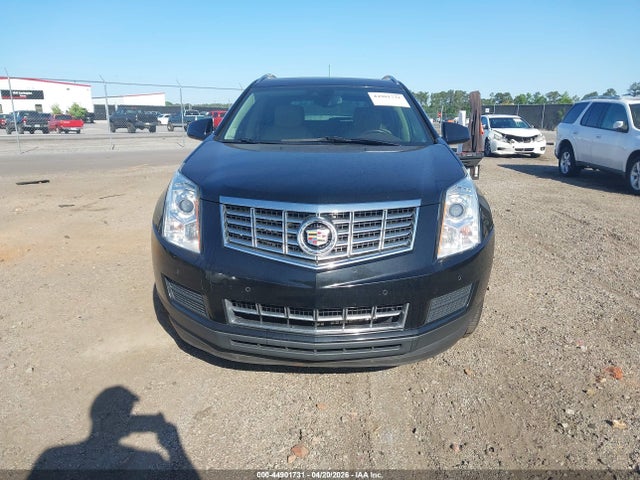 44901731 :رقم المزاد ، 3GYFNBE37FS560863 vin ، 2015 Cadillac Srx Luxury Collection مزاد بيع
