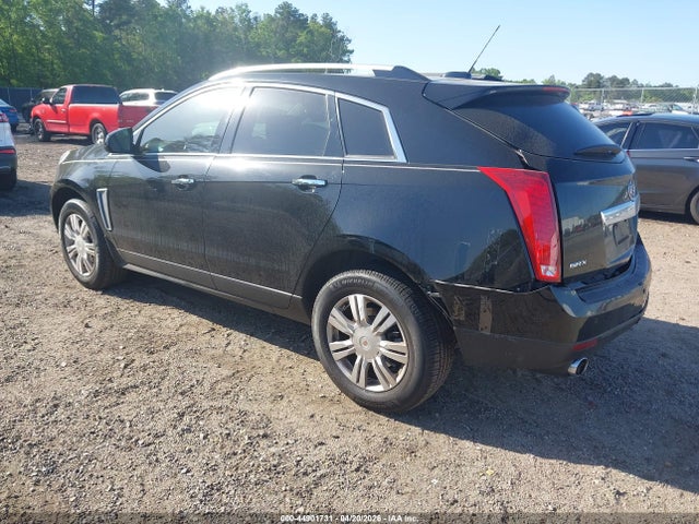 44901731 :رقم المزاد ، 3GYFNBE37FS560863 vin ، 2015 Cadillac Srx Luxury Collection مزاد بيع