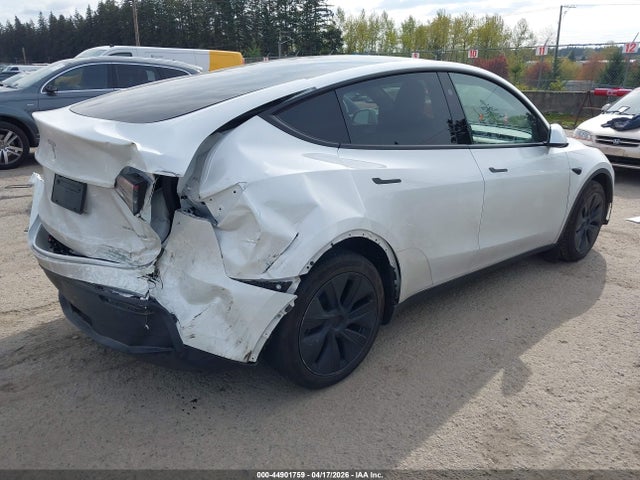 2025 Tesla Model Y Long Range Dual Motor All-wheel Drive მანქანა იყიდება აუქციონზე, vin: 7SAYGDEE6SF305276, აუქციონის ნომერი: 44901759