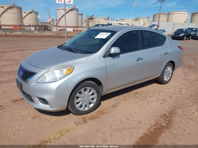 3N1CN7AP5EL817349 Nissan Versa 1.6 Sv