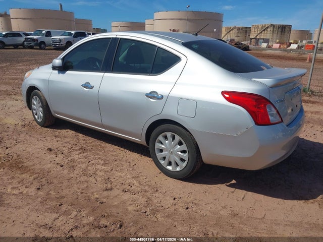 3N1CN7AP5EL817349 Nissan Versa 1.6 Sv