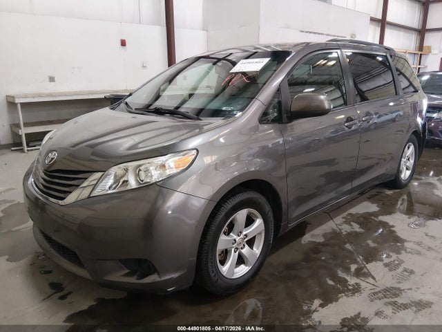Aukcja sprzedaży 2017 Toyota Sienna Le 8 Passenger, vin: 5TDKZ3DC7HS854030, numer aukcji: 44901805