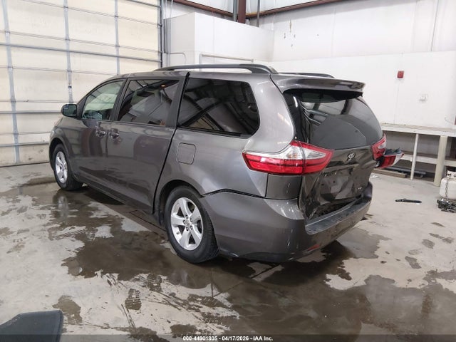 Aukcja sprzedaży 2017 Toyota Sienna Le 8 Passenger, vin: 5TDKZ3DC7HS854030, numer aukcji: 44901805