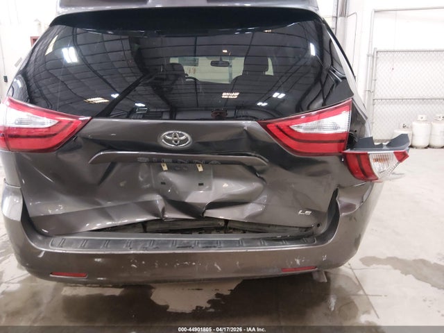 Aukcja sprzedaży 2017 Toyota Sienna Le 8 Passenger, vin: 5TDKZ3DC7HS854030, numer aukcji: 44901805