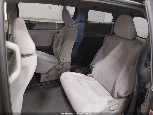 Aukcja sprzedaży 2017 Toyota Sienna Le 8 Passenger, vin: 5TDKZ3DC7HS854030, numer aukcji: 44901805