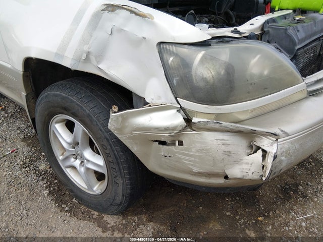 Auction sale of the 2000 Lexus Rx 300, vin: JT6GF10U9Y0049707, lot number: 44901839