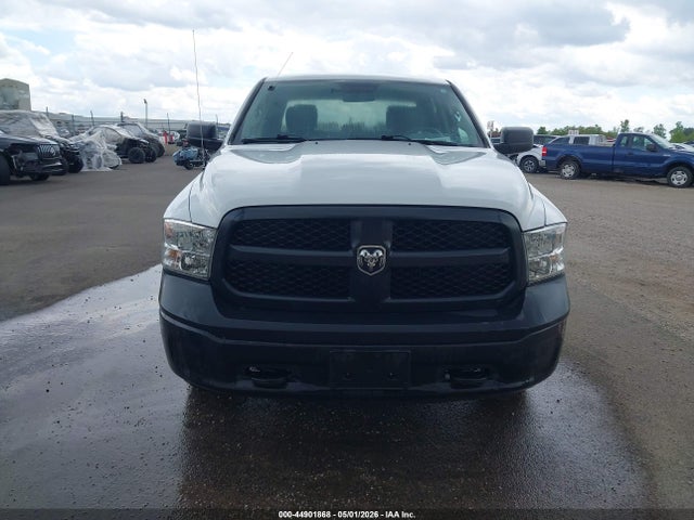 2019 Ram 1500 Classic Tradesman  4x4 5'7 Box მანქანა იყიდება აუქციონზე, vin: 1C6RR7KG2KS516505, აუქციონის ნომერი: 44901868