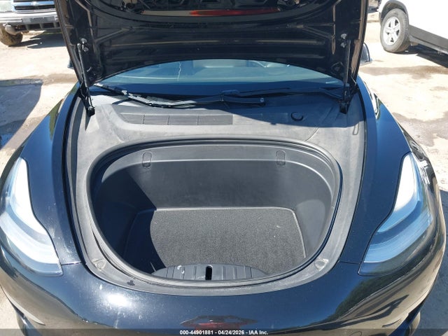 Aukcja sprzedaży 2018 Tesla Model 3 Long Range/mid Range, vin: 5YJ3E1EA8JF057152, numer aukcji: 44901881