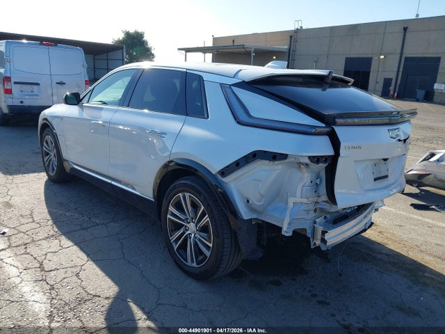Продажа на аукционе авто 2024 Cadillac Lyriq Luxury W/1sc, vin: 1GYKPPRL6RZ117174, номер лота: 44901901