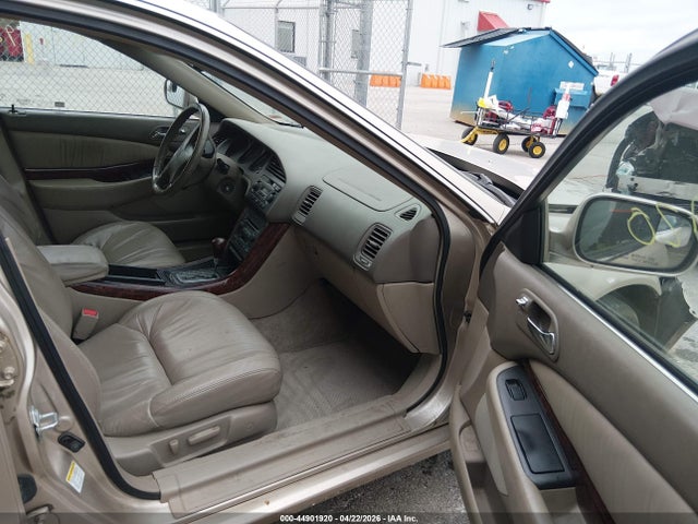 44901920 :رقم المزاد ، 19UUA5669YA006393 vin ، 2000 Acura Tl 3.2 مزاد بيع