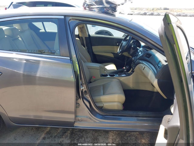 Продажа на аукционе авто 2013 Acura Ilx 2.0l, vin: 19VDE1F71DE006554, номер лота: 44901922