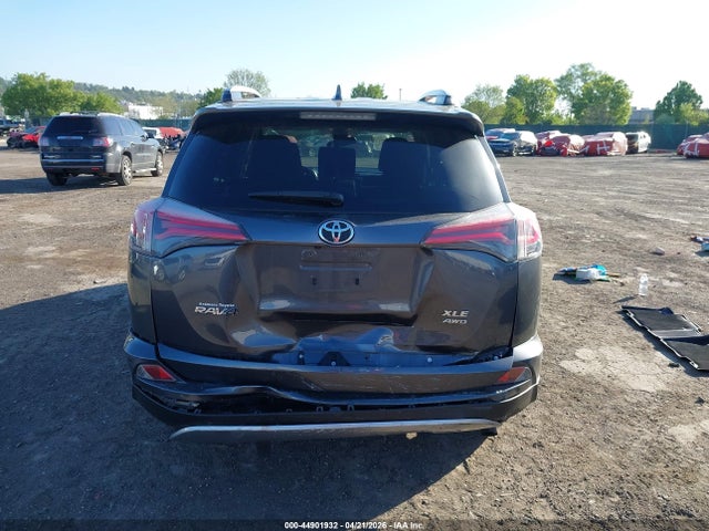 Toyota Rav4 Xle 2017 JTMRFREV4HD200463 Image 16