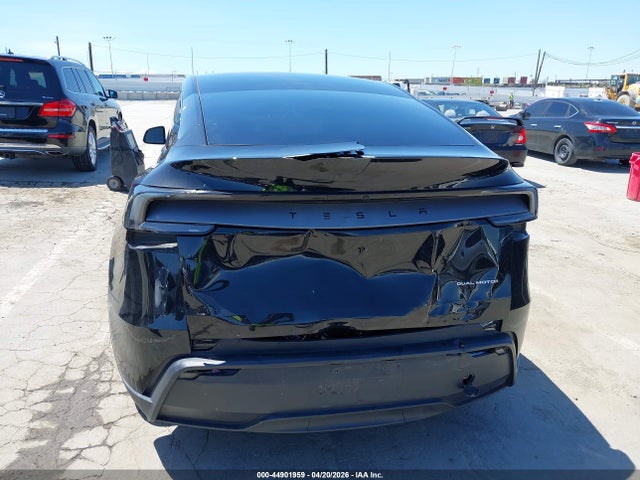 2026 Tesla Model Y All-wheel Drive/long Range Launch Series/premium All-wheel Drive მანქანა იყიდება აუქციონზე, vin: 7SAYGDEE2TF353178, აუქციონის ნომერი: 44901959