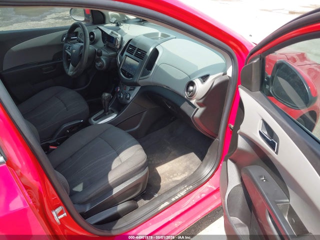 44901979 :رقم المزاد ، 1G1JC5SH9G4170865 vin ، 2016 Chevrolet Sonic Lt Auto مزاد بيع