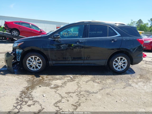 Chevrolet EQUINOX LT 2018 2GNAXSEV2J6345952 Image 15