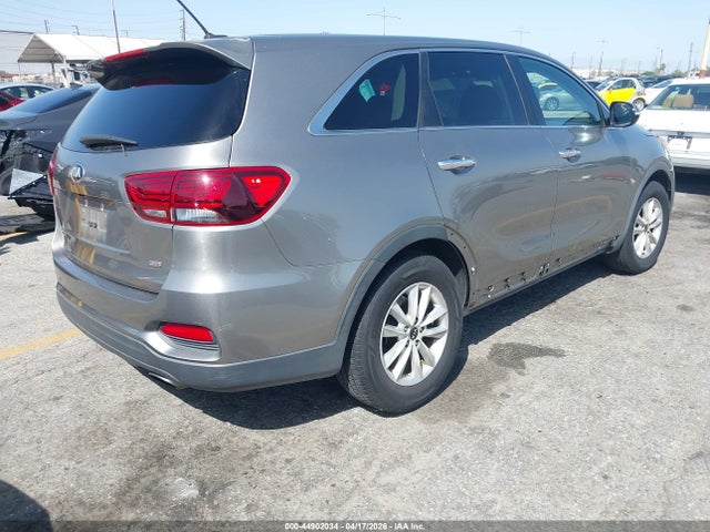 5XYPG4A39KG513691 KIA Sorento 2.4l Lx